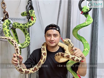 Con rắn lớn trang trí dài 190cm (con trăn) nhồi bông TCV-RAN-03